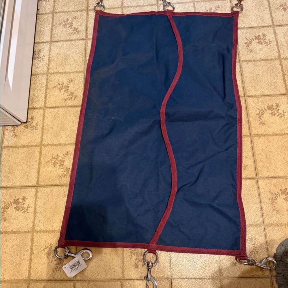 Stall guard Navy and Red